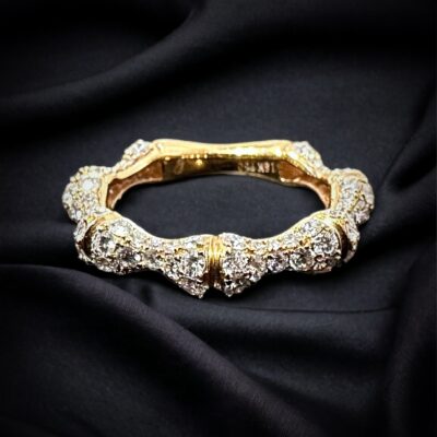 What is the best jewelry gift for Mom on Mother's Day? 1