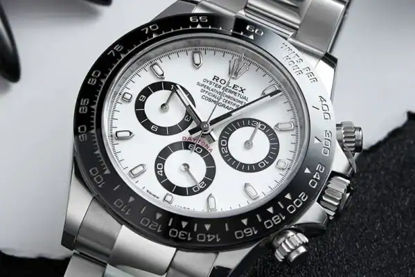 How special is the iconic Rolex Cosmograph Daytona? 1